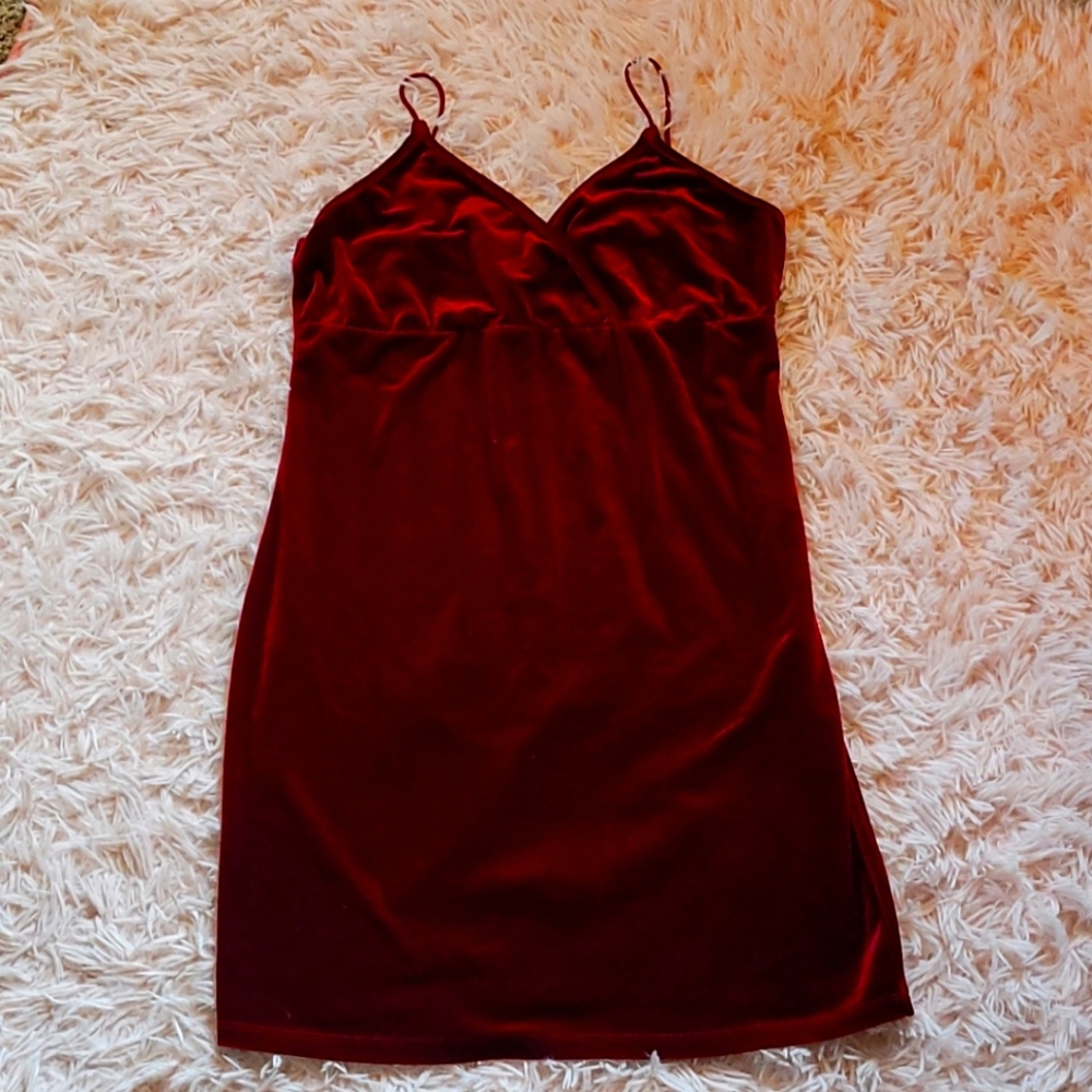 ⭐3 for $15 SALE!⭐ Red velvet mini dress -- size XL